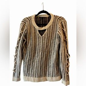 Rock and republic Grey and white stripped sweater